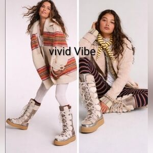 Free People White Wilder MukLuk Genuine Shearling Lined Boots Size 8 $258 Boho